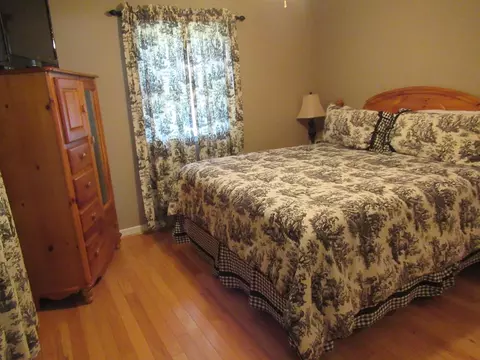 Bedroom - 30 Gregory Rd, Franklin, NC 28734 photo 3 of 6