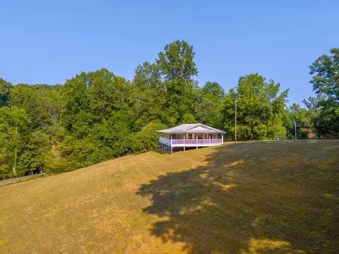 Exterior - 30 Gregory Rd, Franklin, NC 28734 photo 6 of 26