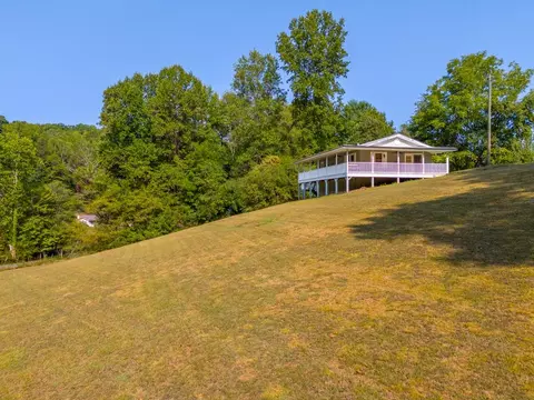 Exterior - 30 Gregory Rd, Franklin, NC 28734 photo 11 of 26