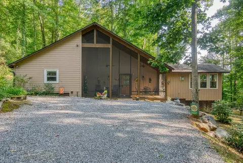 51 Bradley Creek Trl, Franklin, NC 28744