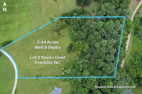 733 Fred Dalton Rd, Franklin, NC 28734