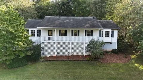 52 Smokerise Trl, Sylva, NC 28779