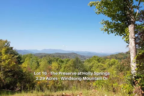16 Windsong Mountain Rd, Franklin, NC 28734