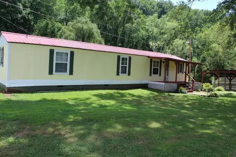 377 Allman Rd, Sylva, NC 28779 photo 4