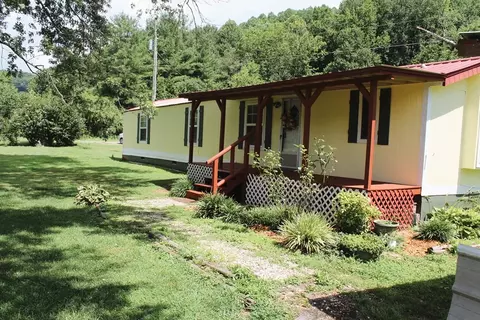 377 Allman Rd, Sylva, NC 28779 photo 5