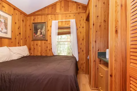 Bedroom - 27 Egret Ln, Sylva, NC 28779 photo 4 of 4