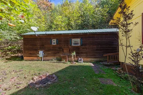 Exterior - 27 Egret Ln, Sylva, NC 28779 photo 5 of 7