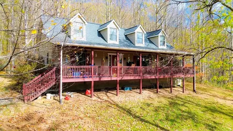 39 Butterfield Dr, Sylva, NC 28779 photo 1