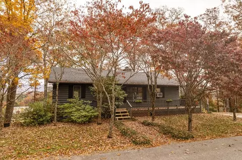 277 Hurst Rd, Franklin, NC 28734