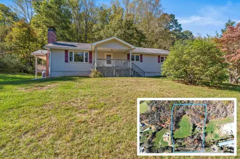 464 Saunders Rd, Franklin, NC 28734