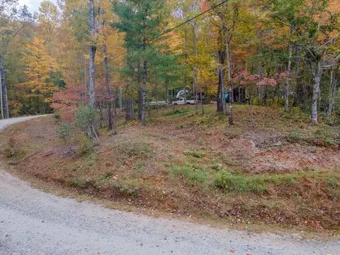 1091 Muskrat Valley Ln, Franklin, NC 28734