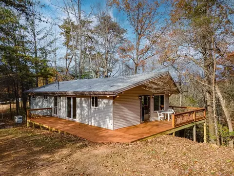 446 Willow Pond Rd, Franklin, NC 28734 photo 2