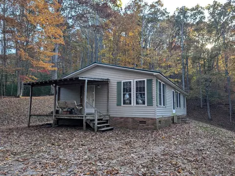 620 Old Smoky Gap Rd, Franklin, NC 28734