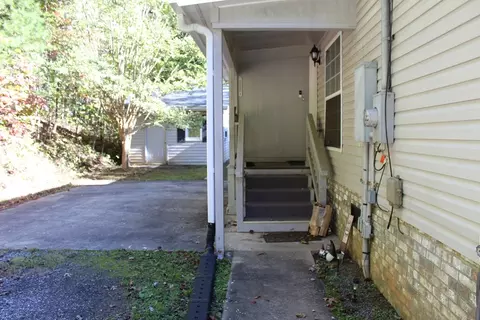 981 Old Cullowhee Rd, Sylva, NC 28779 photo 4