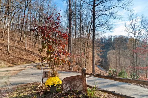 130 Chub, Sylva, NC 28779 photo 32