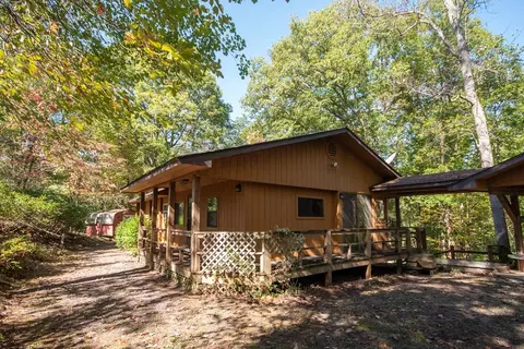 394 Piney Grove Rd, Franklin, NC 28734