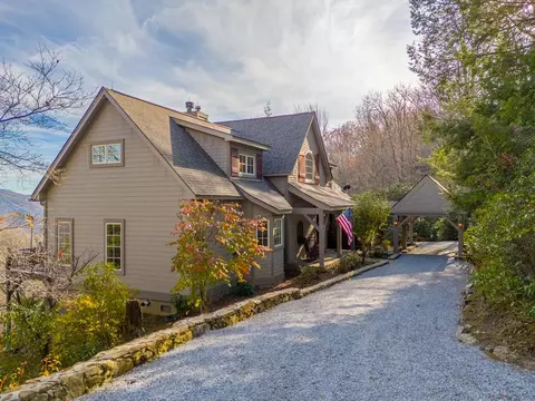 443 E Cliff Rd, Cullowhee, NC 28723