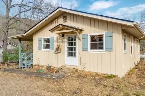 194 Old Cabin Rd, Franklin, NC 28734