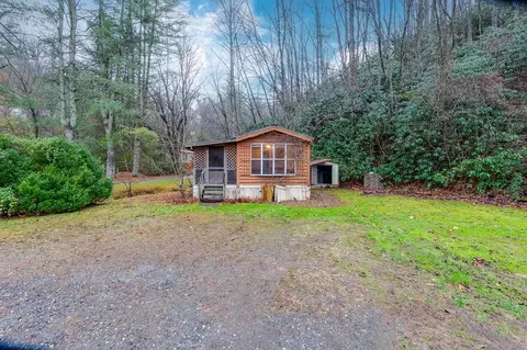 1114 Mockingbird Ln, Sylva, NC 28779 photo 1