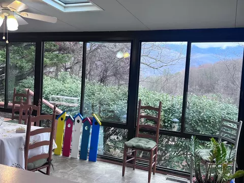 Exterior - 98 Pinnacle View Rd, Sylva, NC 28779 photo 5 of 13