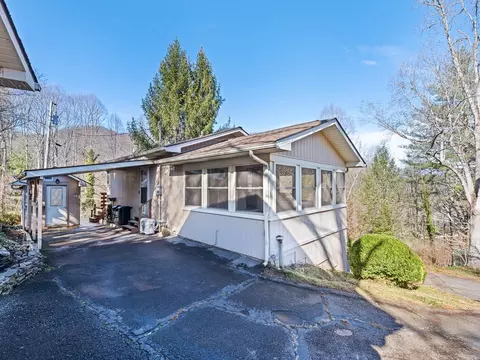 Exterior - 142 Dirt Rd, Sylva, NC 28779 photo 2 of 7