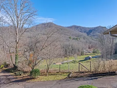 Exterior - 142 Dirt Rd, Sylva, NC 28779 photo 6 of 7