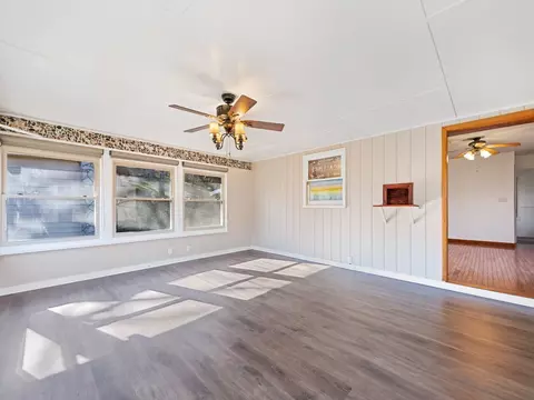 Living - 142 Dirt Rd, Sylva, NC 28779 photo 4 of 5
