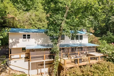 57 Lukes Still Rd, Franklin, NC 28734