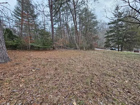 180 Guffie Rd, Franklin, NC 28734