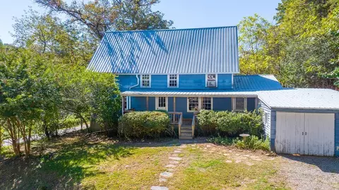 933 Watauga Church Rd, Franklin, NC 28734