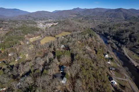 260 Davis Rd, Sylva, NC 28779 photo 47