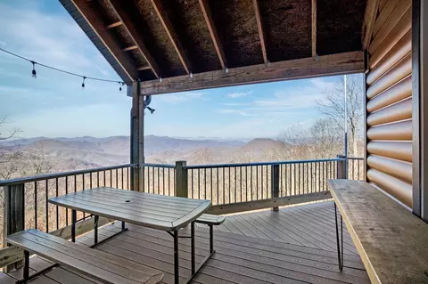 334 Wild Hog Rdg, Sylva, NC 28779 photo 3