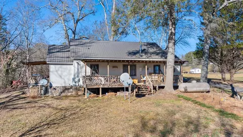 56 Green Valley Dr, Franklin, NC 28734