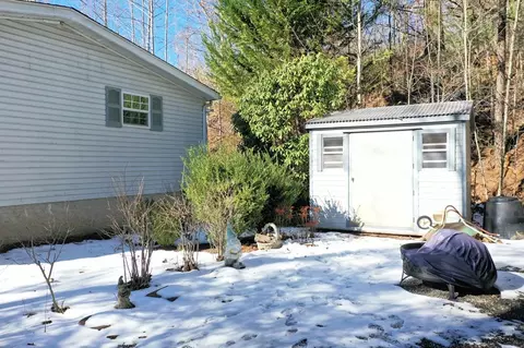 103 Raindrop Rdg, Sylva, NC 28779 photo 4