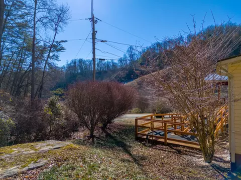 Exterior - 1080 Sutton Br, Sylva, NC 28779 photo 5 of 10