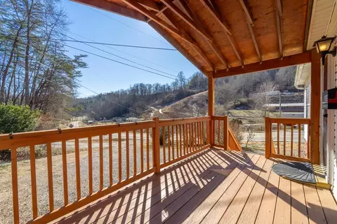 Exterior - 1080 Sutton Br, Sylva, NC 28779 photo 9 of 10