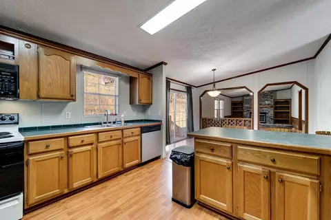 Kitchen - 1080 Sutton Br, Sylva, NC 28779 photo 3 of 4