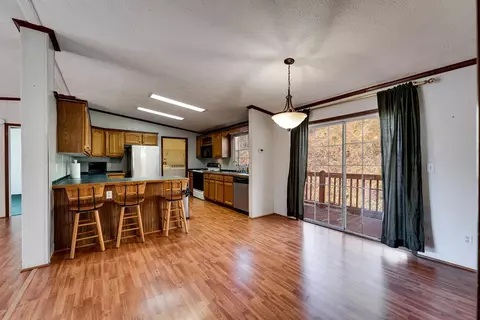 Dining - 1080 Sutton Br, Sylva, NC 28779 photo 2 of 2