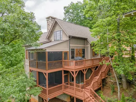 63 Copper Canopy Dr, Cullowhee, NC 28723