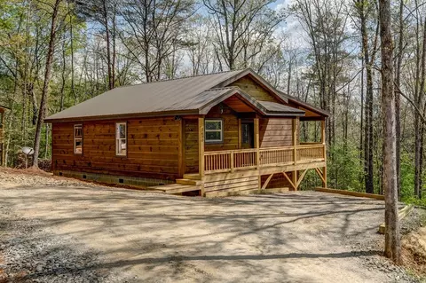 2420 Dickey Rd, Murphy, NC 28906 photo 4