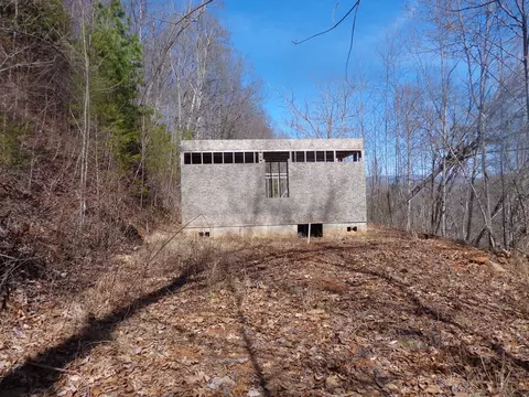 148 Plainview Rdg, Sylva, NC 28779 photo 6