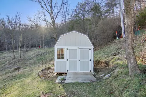76 Eastern Sky Dr, Canton, NC 28716 photo 36