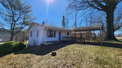 167 Second St, Franklin, NC 28734