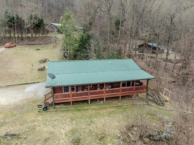 97 Deep Gully Rd, Bryson City, NC 28713