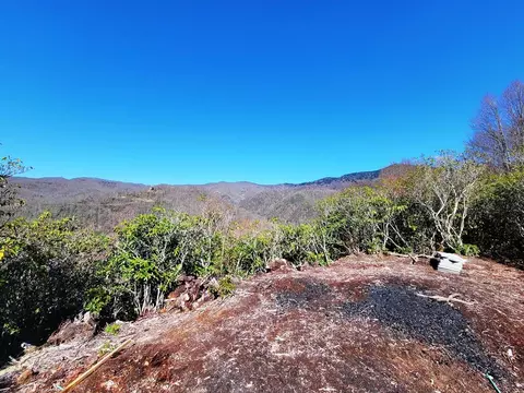 400 Bearwallow Ridge Trl, Maggie Valley, NC 28751