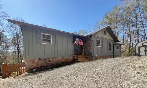328 Eagles Nest Rd, Franklin, NC 28734