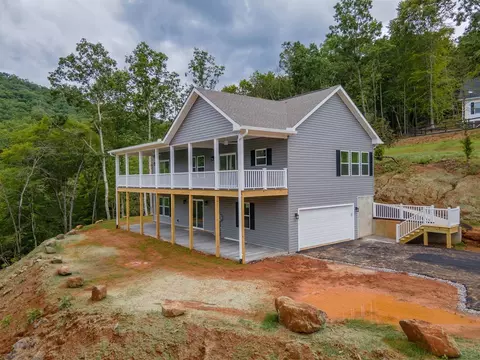 Exterior - 74 Elevation Rd, Franklin, NC 28734 photo 5 of 27