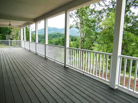 Exterior - 74 Elevation Rd, Franklin, NC 28734 photo 4 of 27