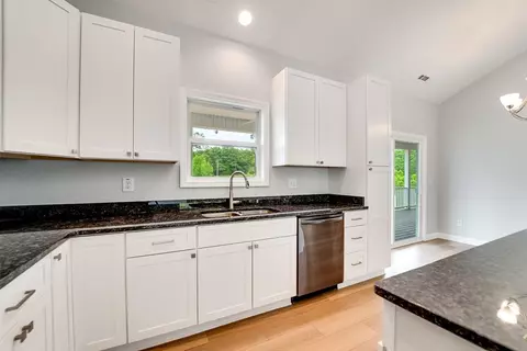 Kitchen - 74 Elevation Rd, Franklin, NC 28734 photo 4 of 5
