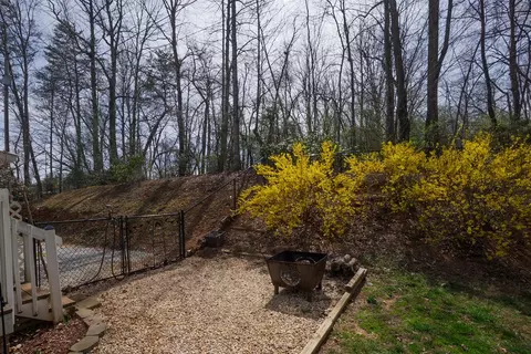 29 Windmill Ln, Franklin, NC 28734 photo 41